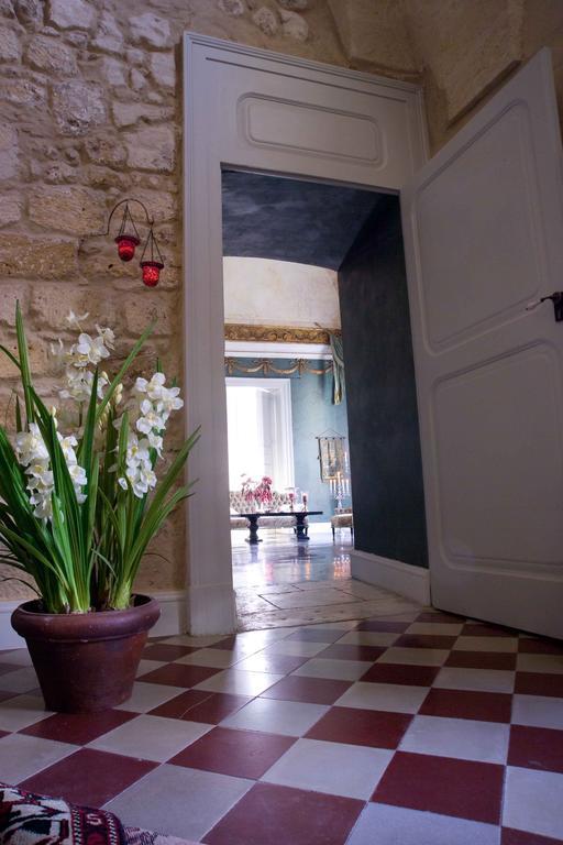 Palazzo Delle Viole Bed & Breakfast Oria  Exterior photo
