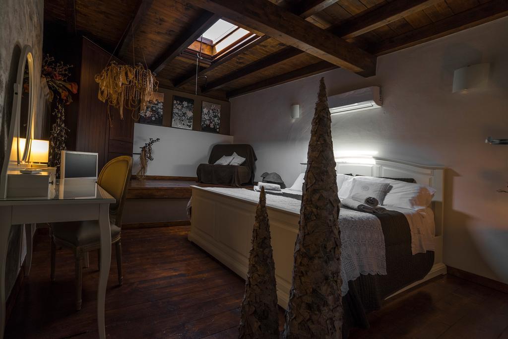 Palazzo Delle Viole Bed & Breakfast Oria  Exterior photo