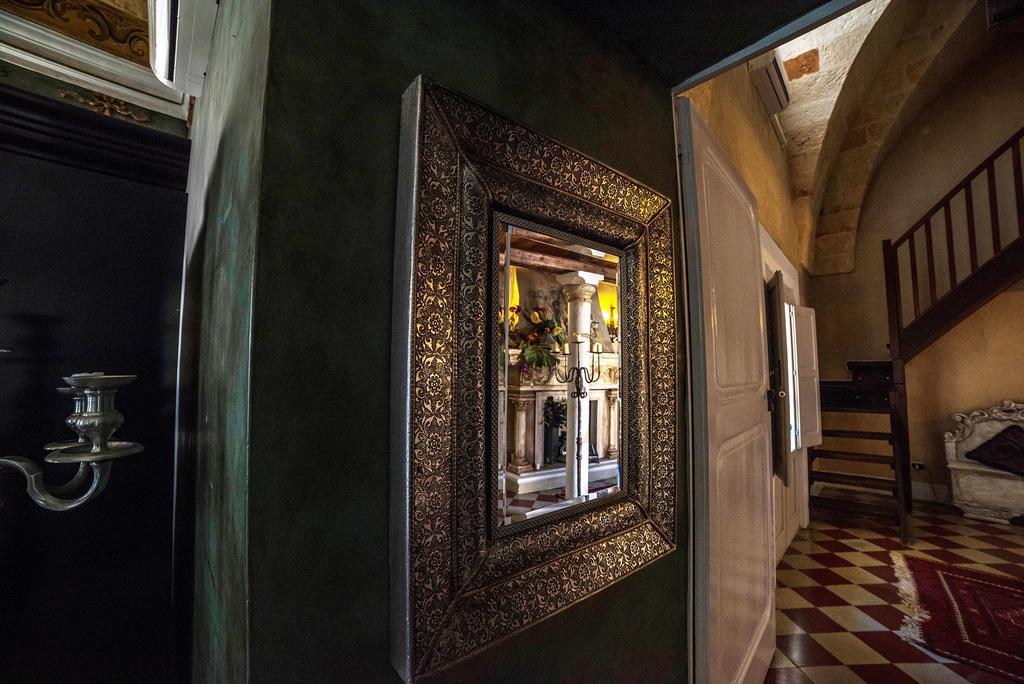 Palazzo Delle Viole Bed & Breakfast Oria  Exterior photo