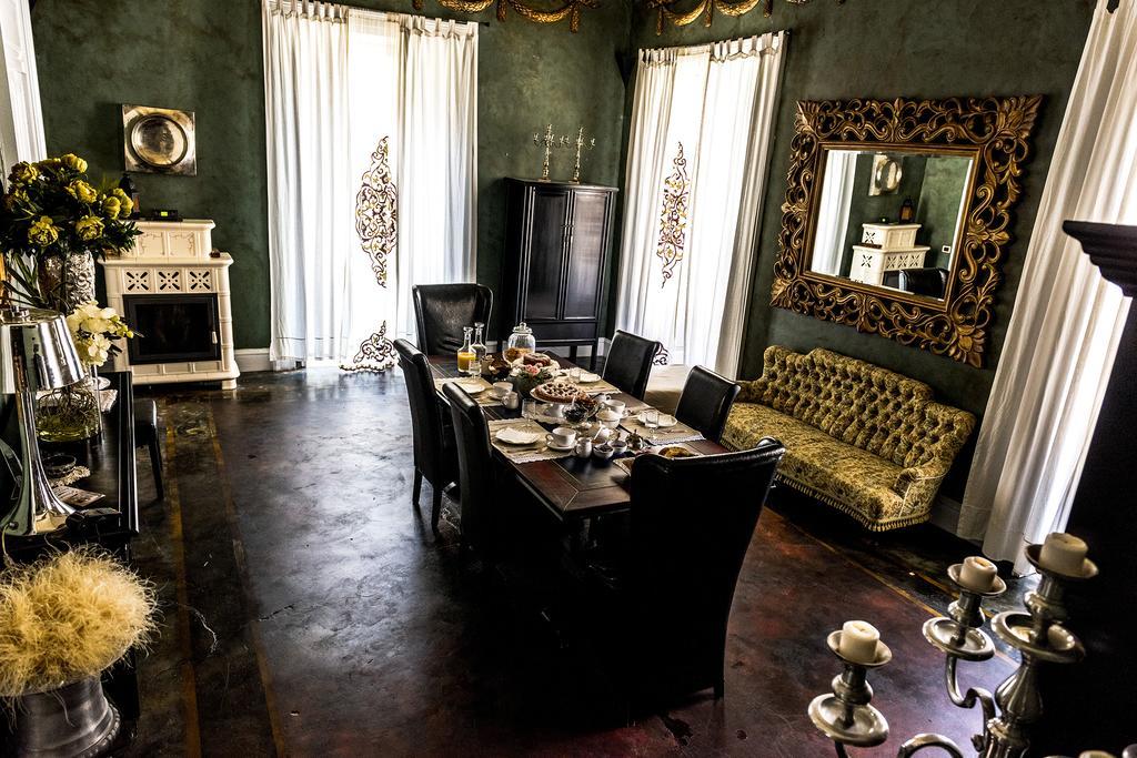 Palazzo Delle Viole Bed & Breakfast Oria  Exterior photo
